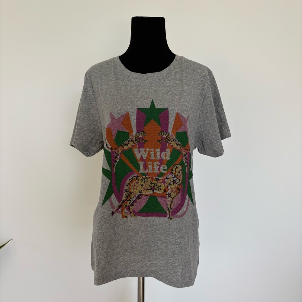 LAS SUREÑAS grey wild life graphic tee. NWOT. Size L. Crew neck, short sleeve.